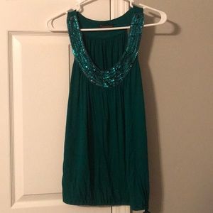 Like New! Flirty Green Tank with Sequins. Sz. M.